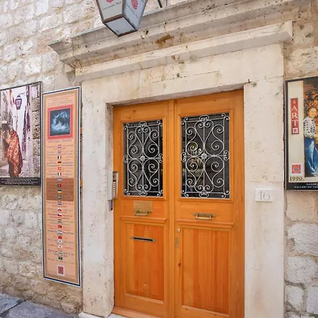 Palace Old Town - Ww Διαμέρισμα