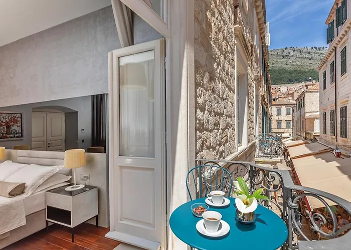 Palace Old Town - Ww